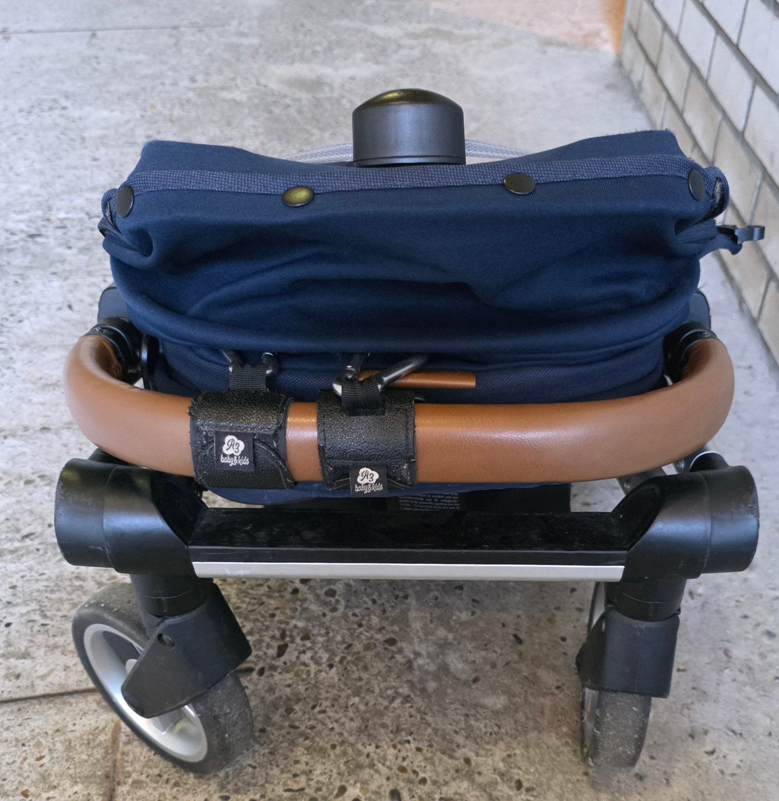 Compacte en opvouwbare kinderwagen, ideaal voor reizen, Kinderen en Baby's, Buggy's, Ophalen, Gebruikt, Overige merken, Zonnekap