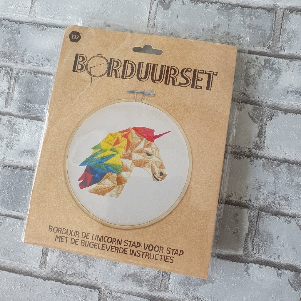 Borduur pakket gekleurde Eenhoorn, voorgedrukt, DIY, Cadeau,, D, Nieuw, Ophalen of Verzenden, D
