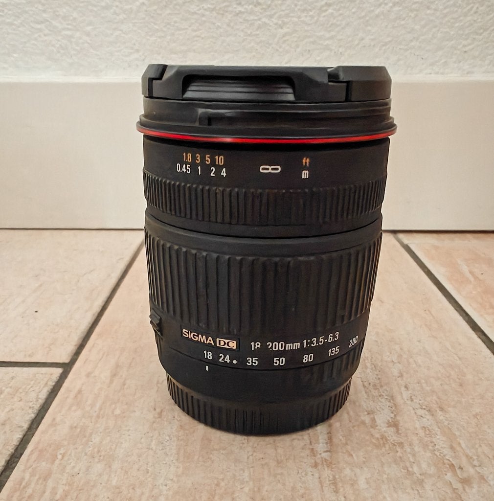 Mooie Sigma 18-200mm f/3.5-6.3 DC telelens voor Canon, Gebruikt, Sigma, Canon EF-S, Telelens
