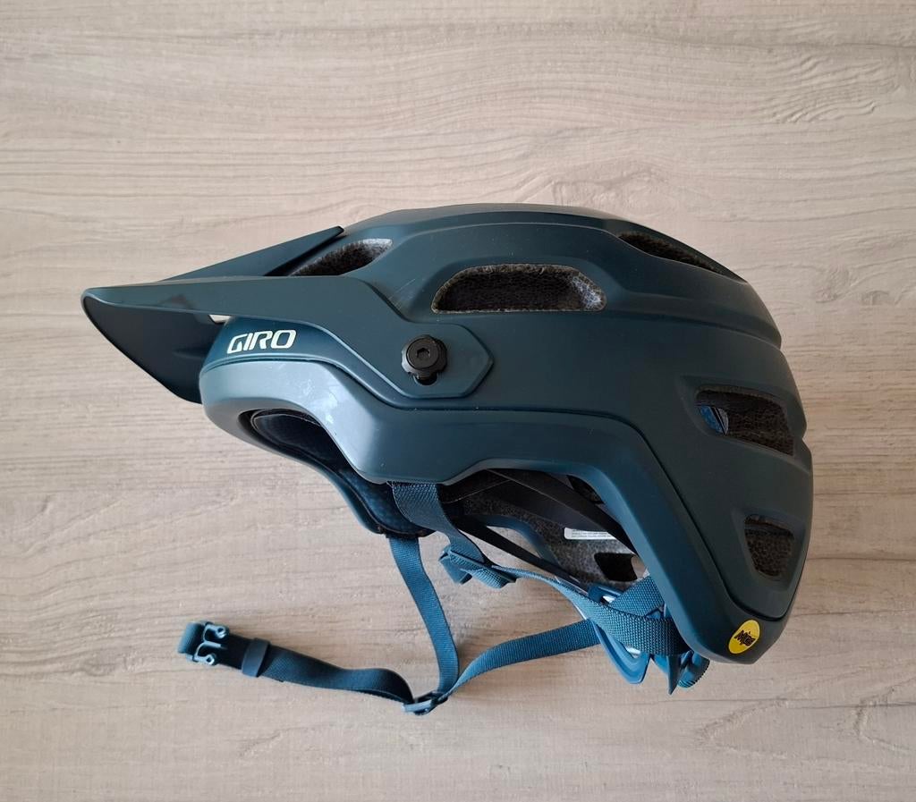 Giro Fietshelm met MIPS, maat L/XL - Zo goed als nieuw, Giro, Ophalen of Verzenden, Zo goed als nieuw, XL