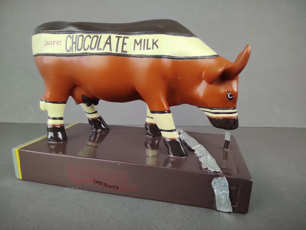 CowParade / Cow Parade Koe “Chocoholic” MEDIUM, Antiek en Kunst, Kunst | Designobjecten, Ophalen of Verzenden