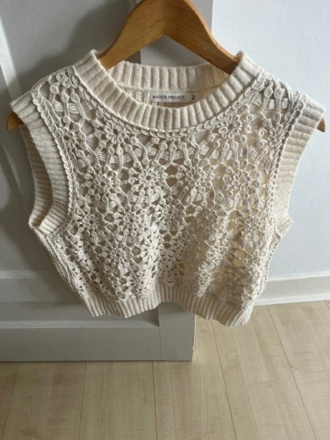 zgan mouwloos truitje, maat S/M, Bisou’s project, Beige, Ophalen of Verzenden, Zo goed als nieuw