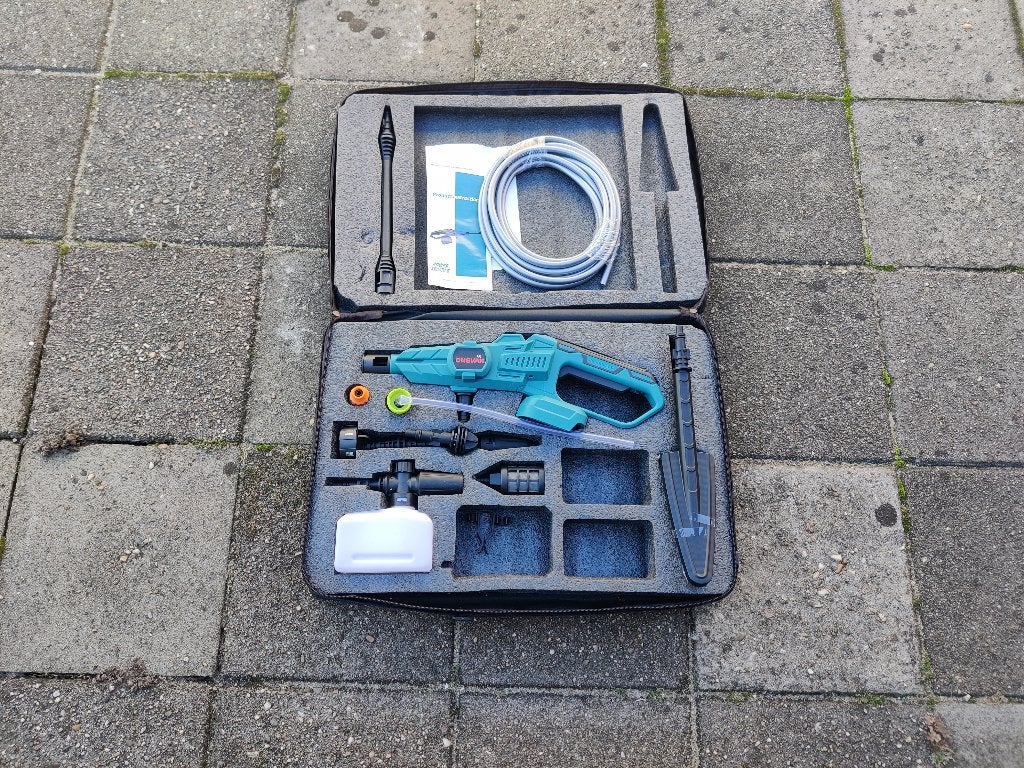 te koop accu hogedruk spuit (werkt op makita 18V accu), Ophalen of Verzenden, Zo goed als nieuw, Accu, Met regelbare waterdruk