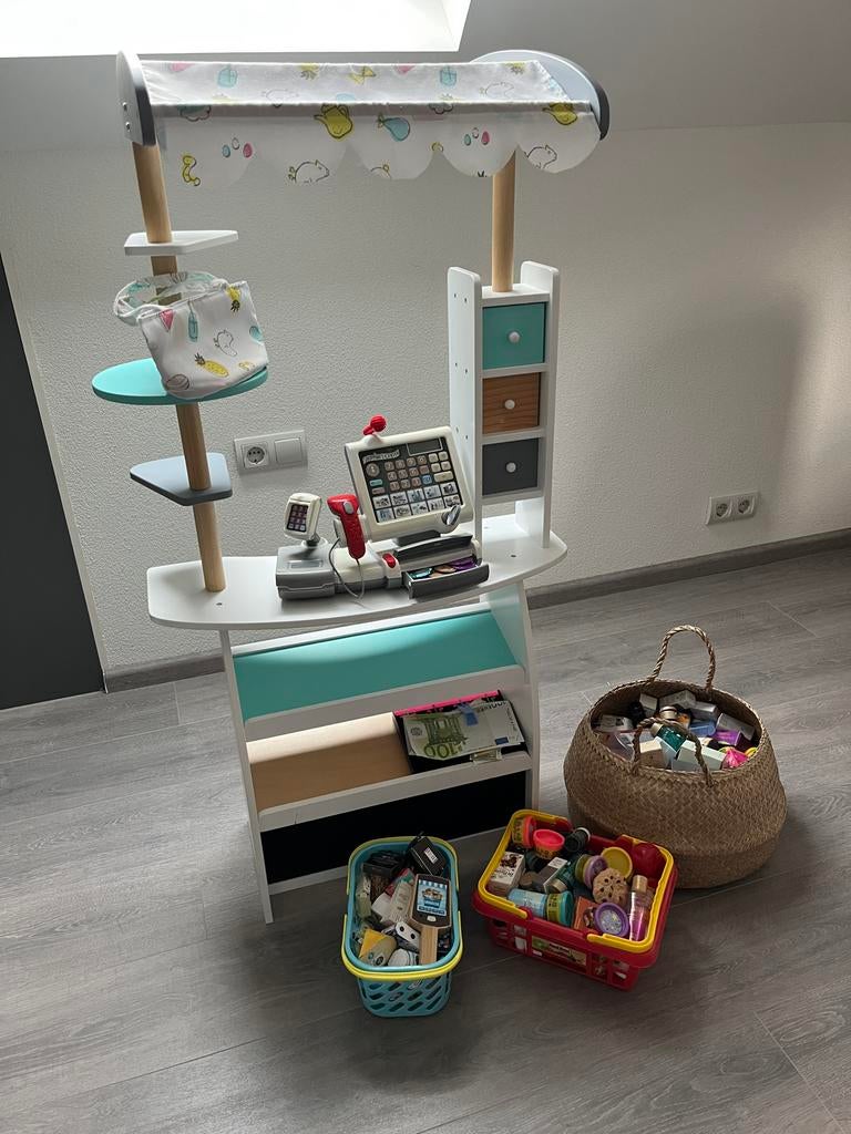 Houten Speelgoedwinkel met Kassa en Accessoires, Ophalen, Zo goed als nieuw