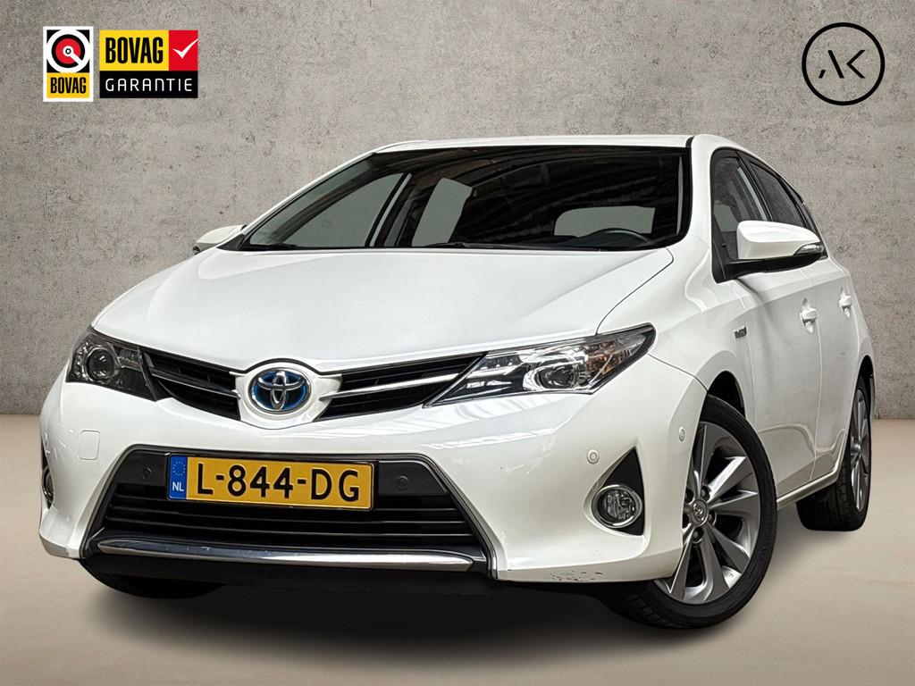 Toyota Auris 1.8 Hybrid Sport Automaat (NAVIGATIE, CAMERA, S, Auto's, Toyota, Gebruikt, Zwart, 4 cilinders, Wit