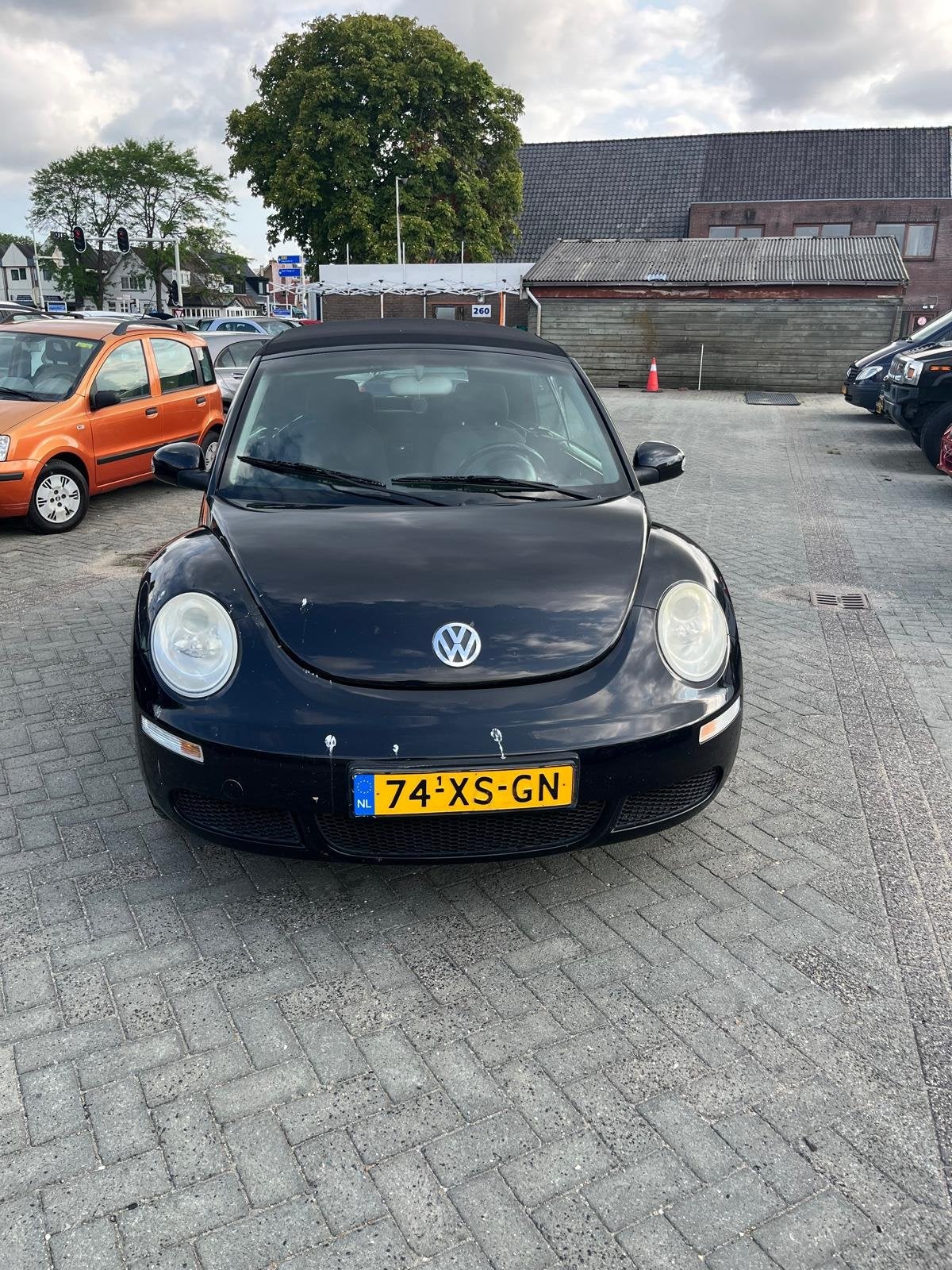 Volkswagen New Beetle Cabriolet 1.6 Highline lm velgen elec, Stof, Gebruikt, 4 cilinders, Cabriolet
