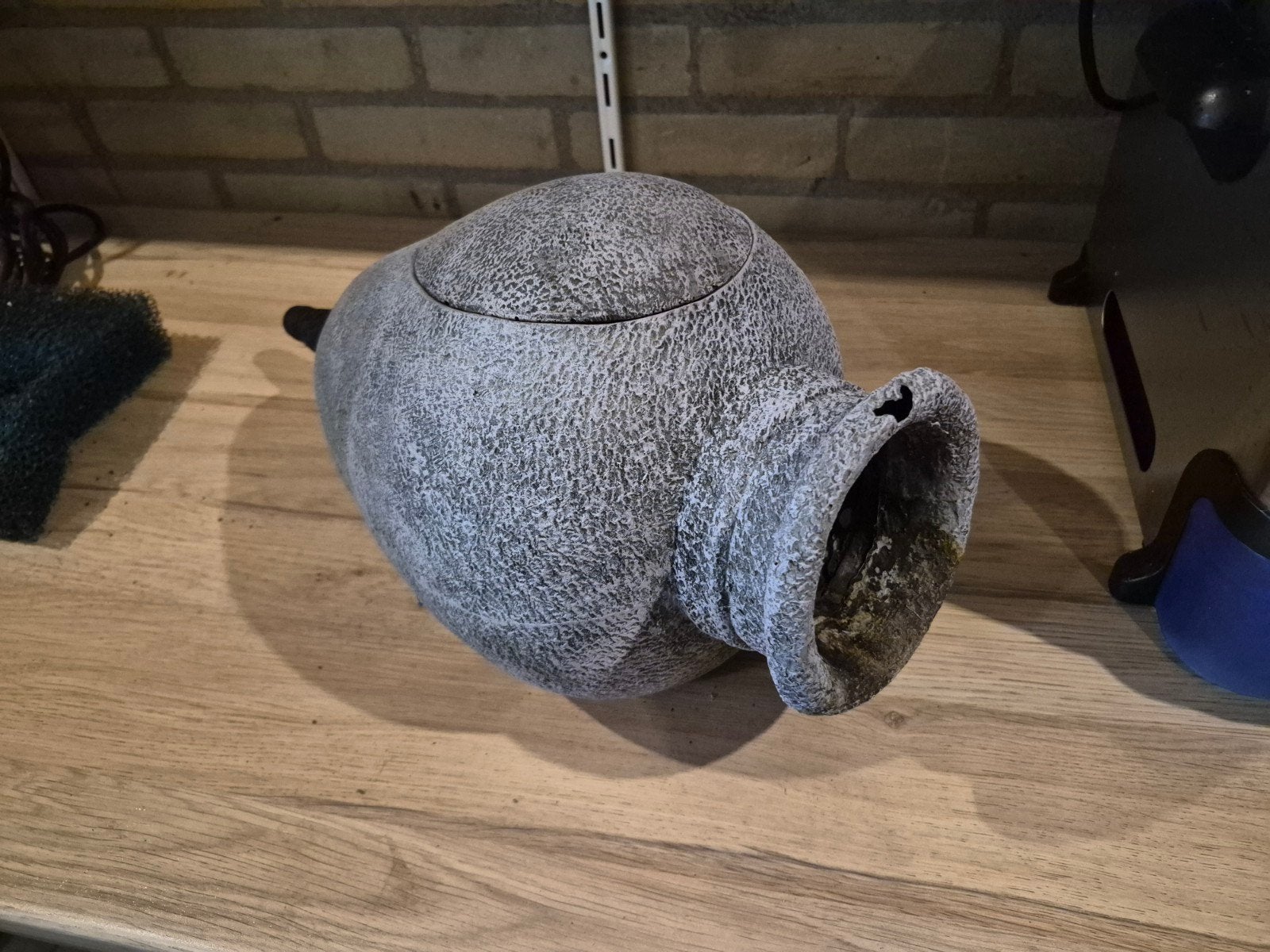 Kruik fontein met filter voor vijver, Ophalen, Gebruikt