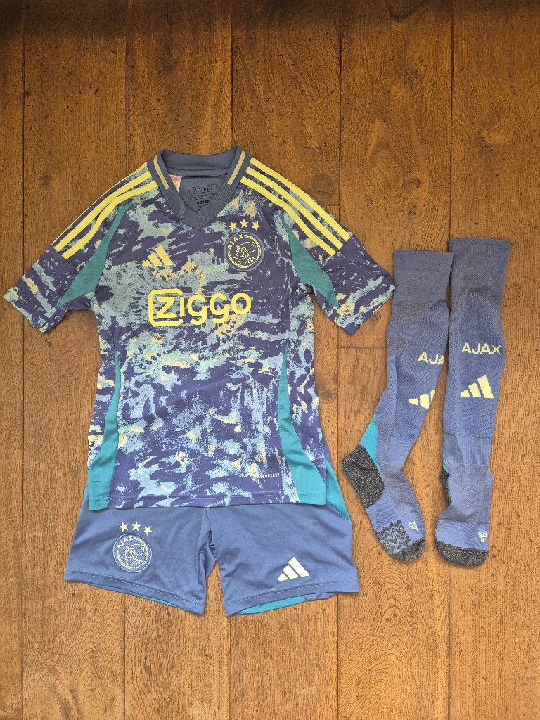 Ajax (Adidas) tenue maat 152 origineel!, Kinderen en Baby's, Kinderkleding | Maat 152, Adidas, Jongen of Meisje, Sport- of Zwemkleding