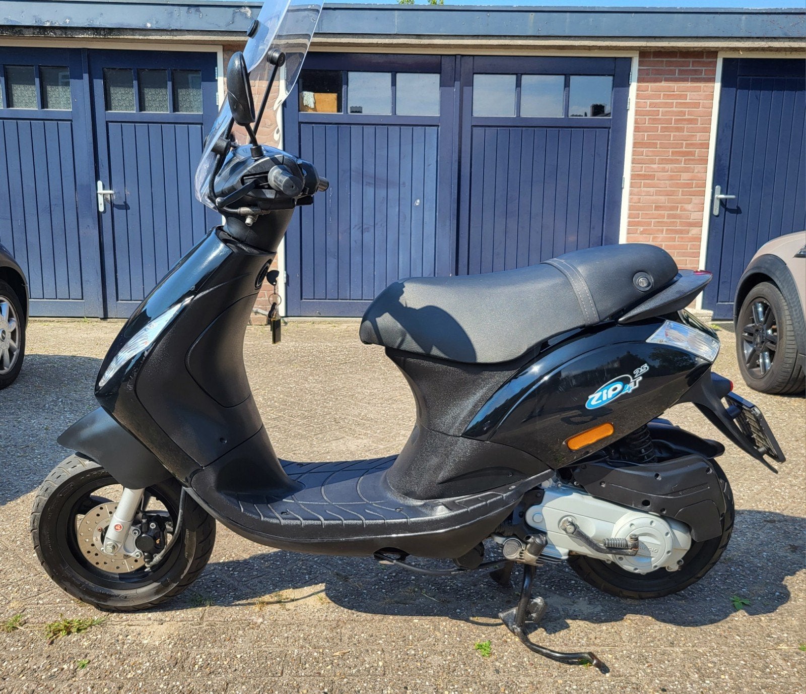 Piaggio Zip 50cc 5277 kilometer, Ophalen, Zo goed als nieuw, Benzine, Zip