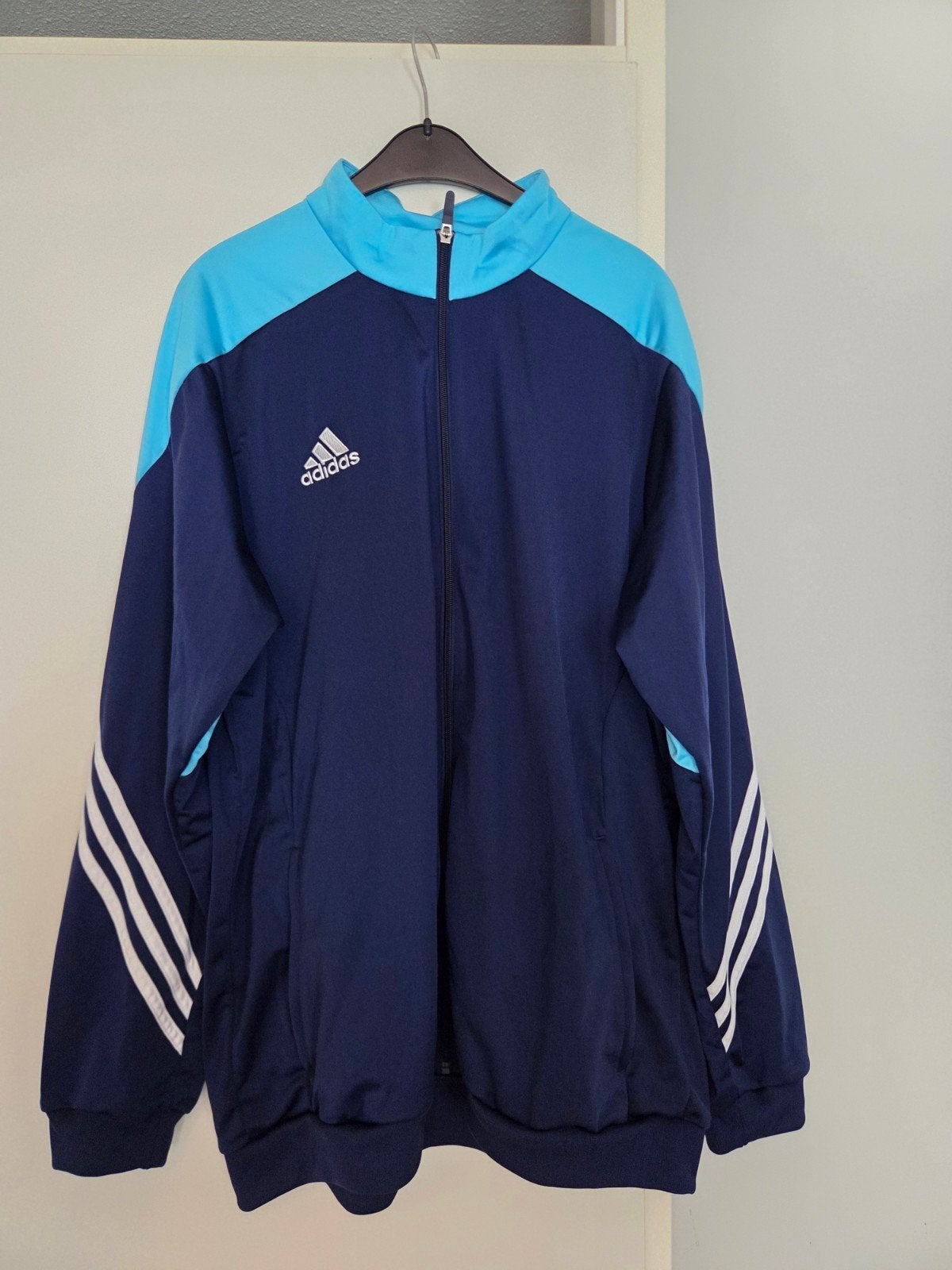 Adidas trainingspak XXL, Ophalen, Zo goed als nieuw, Overige maten, Algemeen