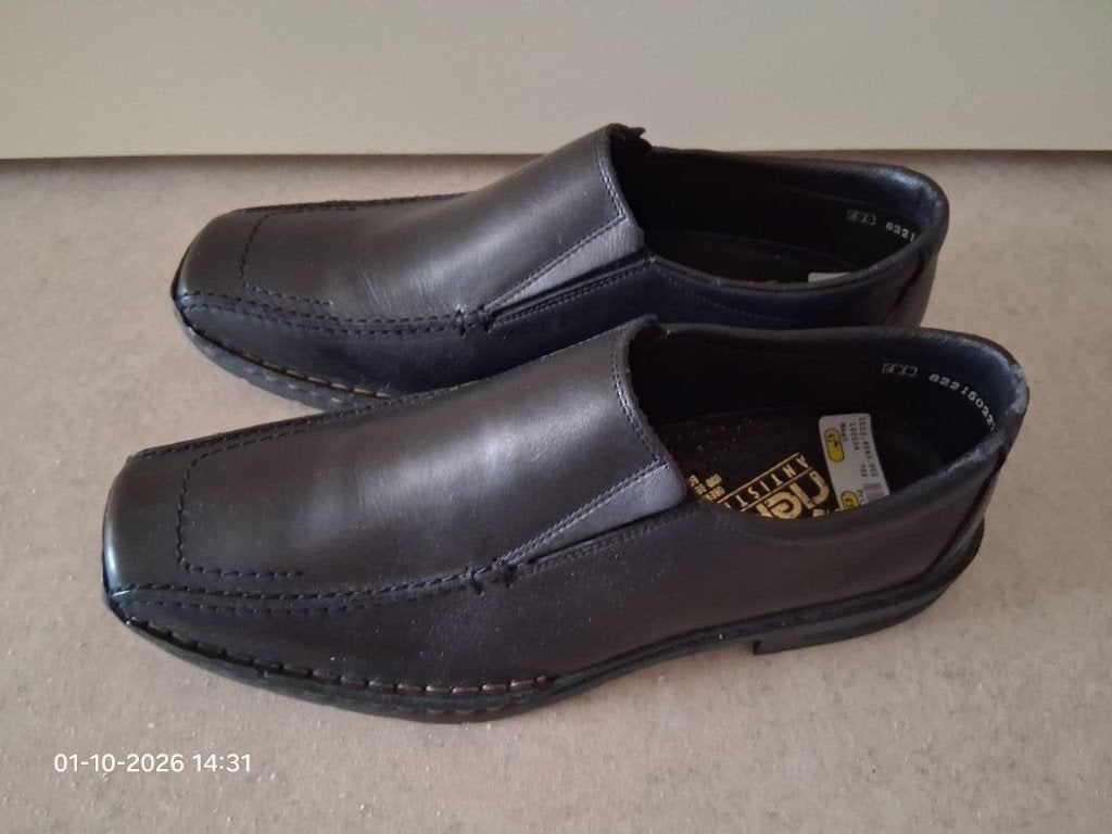 Heren Instappers zwart van kwaliteitsmerk Rieker, Kleding | Heren, Loafers, Verzenden, Zwart, Zo goed als nieuw