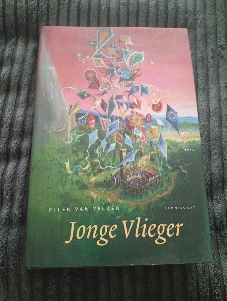 Jonge Vlieger - Ellen van Velzen, Ophalen of Verzenden, Zo goed als nieuw, Ellen van Velzen