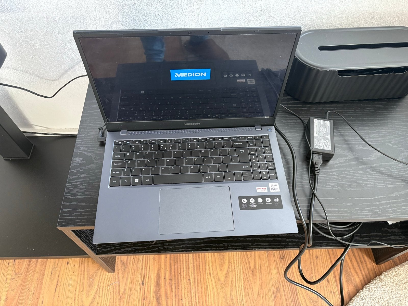 🔥Medion Laptop - Intel Core i5, 8GB RAM, 512GB SSD, Computers en Software, 8 GB, Minder dan 2 Ghz, Ophalen of Verzenden, Zo goed als nieuw
