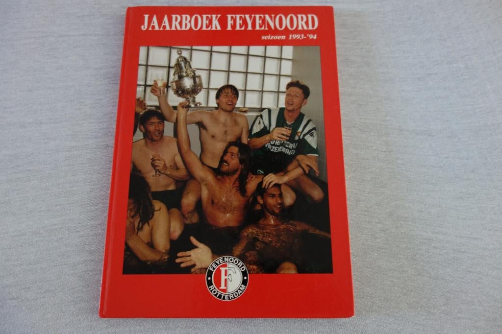 Voetbal Jaarboek Feyenoord 1993-’94, Verzamelen, Ophalen of Verzenden, Zo goed als nieuw, Feyenoord, Boek of Tijdschrift