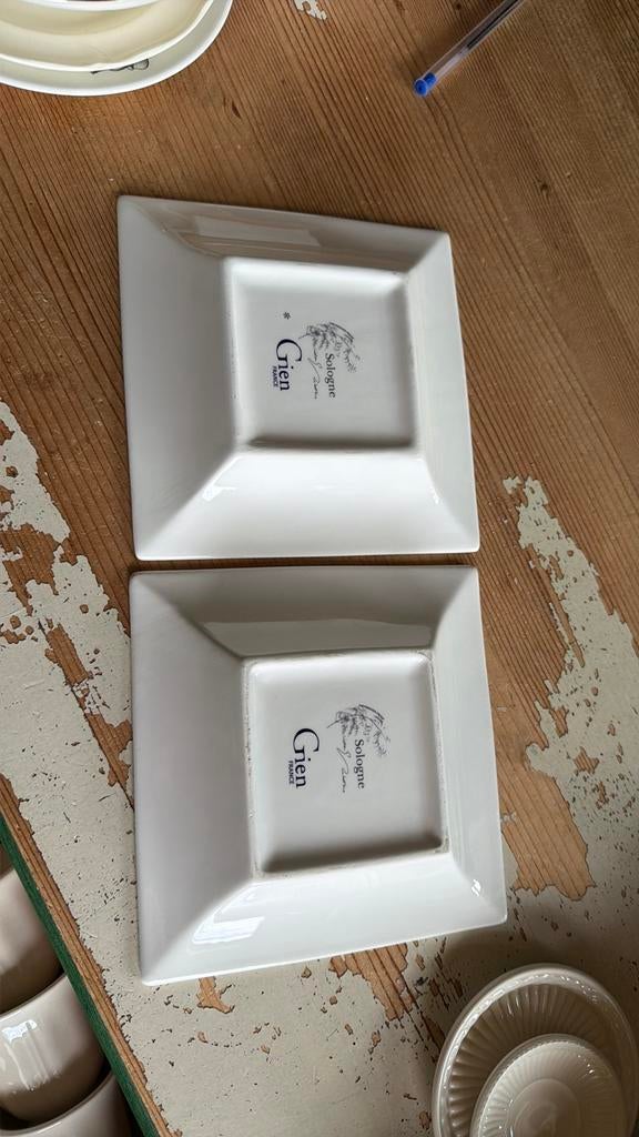 Gien SOLONGE vierkant diep schaaltje, Ophalen of Verzenden, Overige stijlen, Aardewerk, Schaal of Schalen