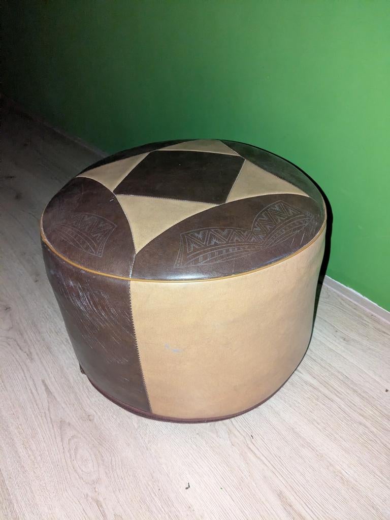 Vintage Leren poef, Huis en Inrichting, Banken | Voetenbanken en Poefen, Ophalen, Rond, Minder dan 50 cm, Minder dan 50 cm