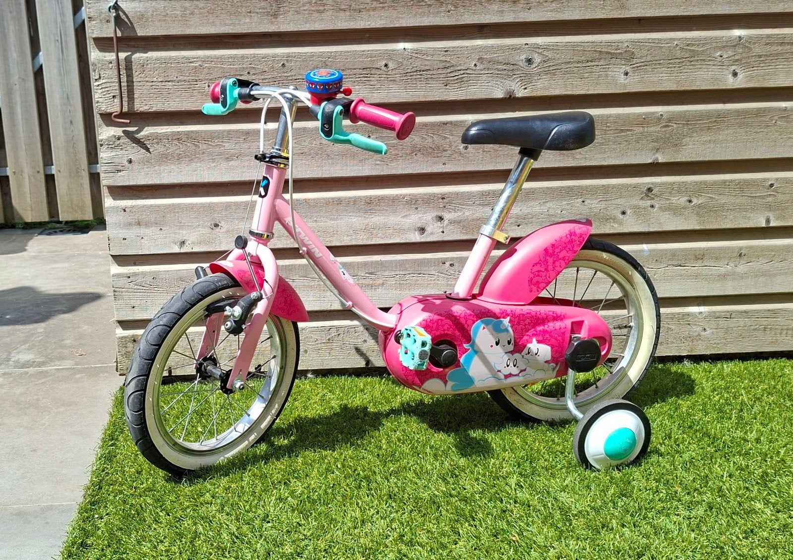 B'Twin Unicorn 500 Kinderfiets 14 inch met zijwieltjes, Ophalen, Zijwieltjes, Gebruikt, Minder dan 16 inch