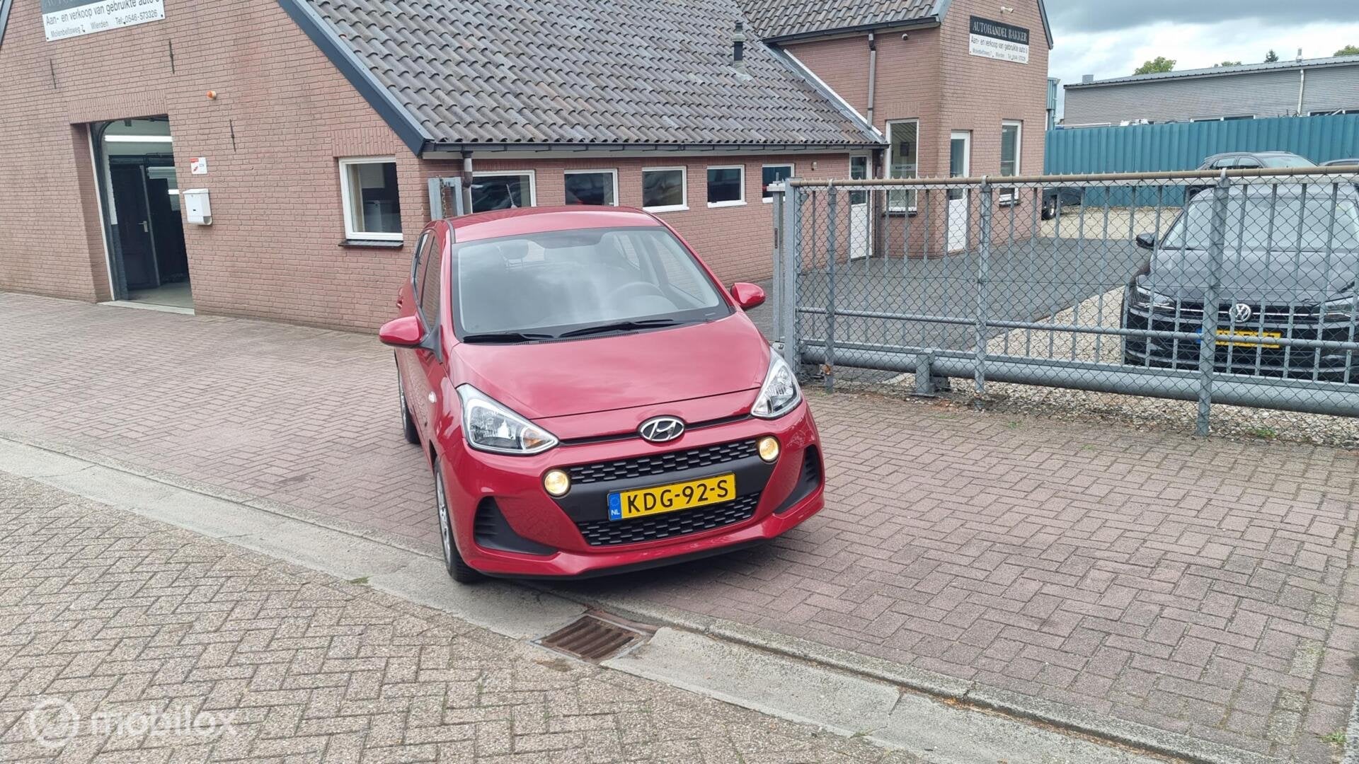 Hyundai i10 1.0i i-Motion Airco, Stof, Gebruikt, 4 stoelen, Bedrijf