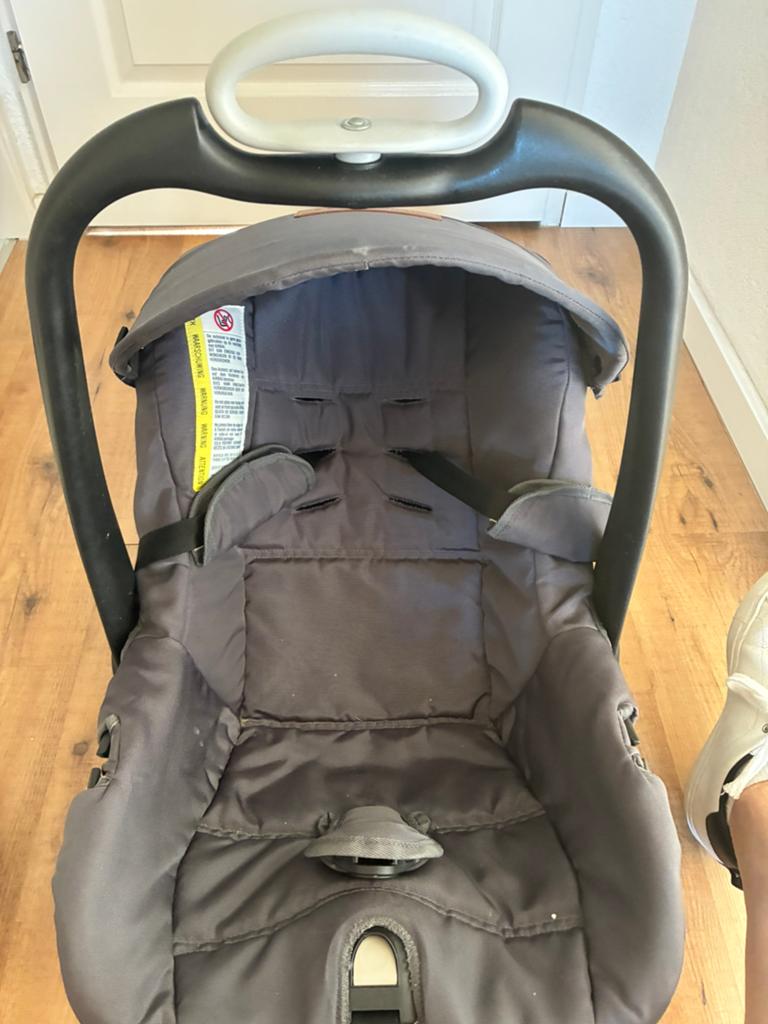 Gratis nog heel goede maxicosy., Kinderen en Baby's, Autostoeltjes, Autogordel, 15 t/m 36 kg, Zo goed als nieuw, Ophalen