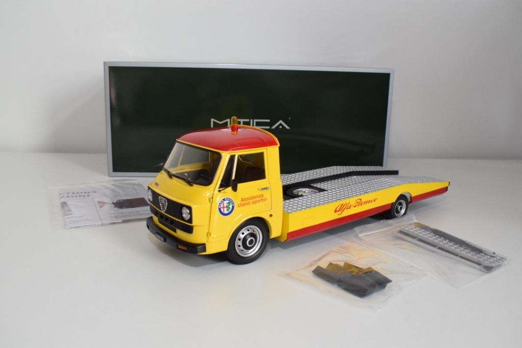 MITICA 1:18 ALFA ROMEO A12 F12 TYPE 2 AUTO TRANSPORTER GEEL, Hobby en Vrije tijd, Modelauto's | 1:18, Nieuw, Auto, Overige merken