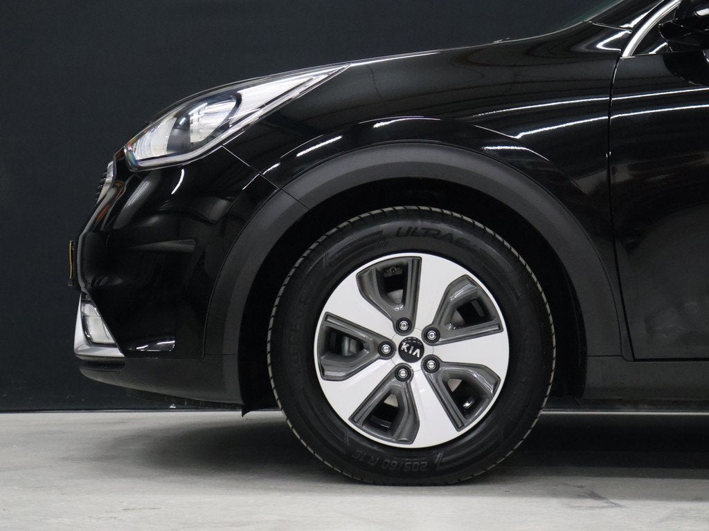 Kia Niro 1.6 GDi Hybrid DynamicLine [APPLE CARPLAY, ANDROID,, Auto's, Gebruikt, Leder en Stof, Zwart, 26 km/l