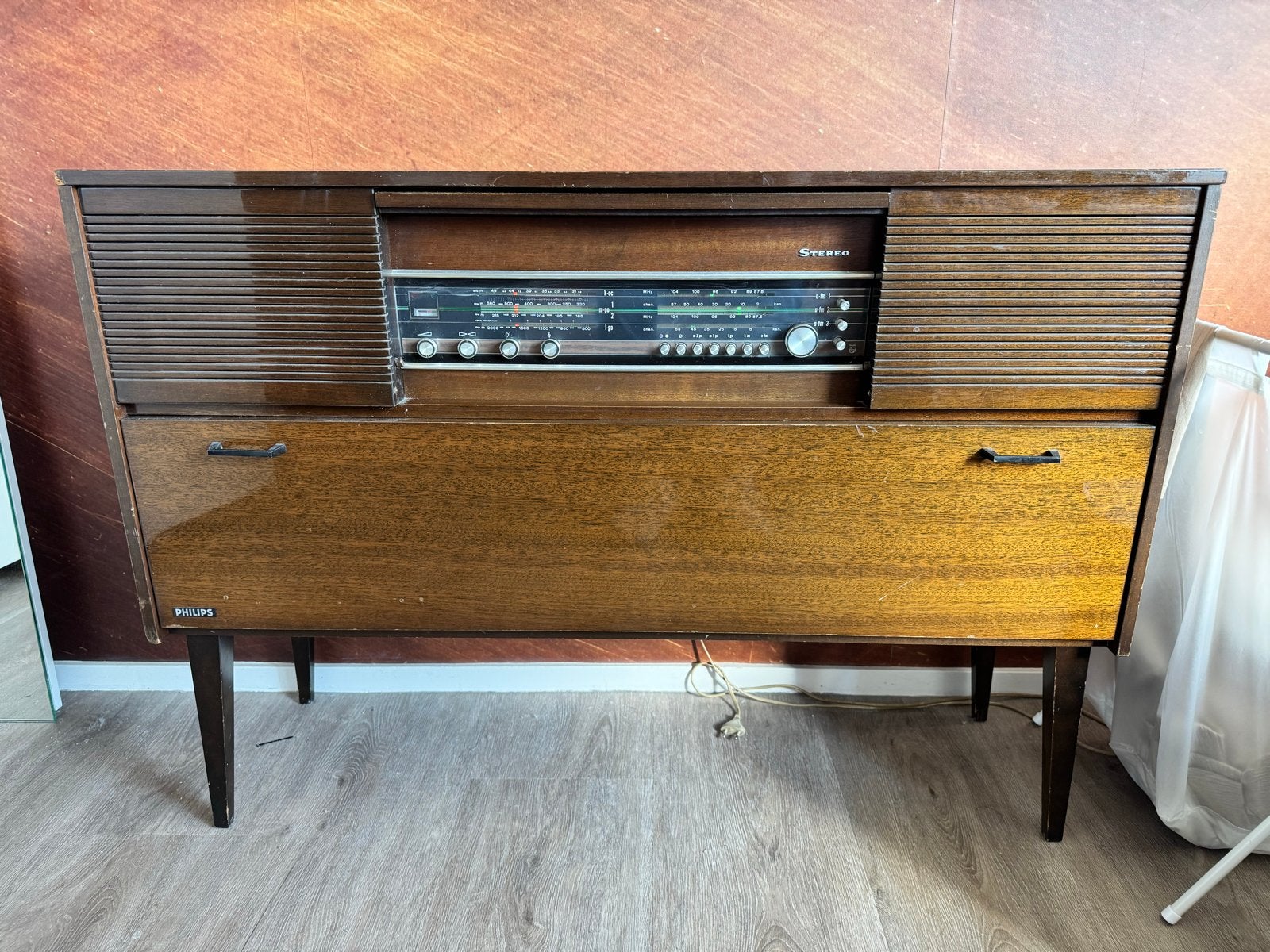 Vintage Philips Stereo Radiomeubel met Platenspeler, Ophalen