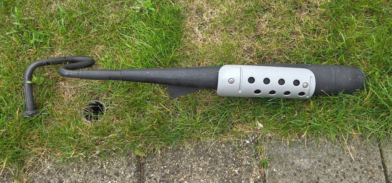 Uitlaat Tomos A35 STD 2008 Zwart (EU-2) Snor 25 km/u, Fietsen en Brommers, Ophalen of Verzenden, Zo goed als nieuw, Maximaal 25 km/u