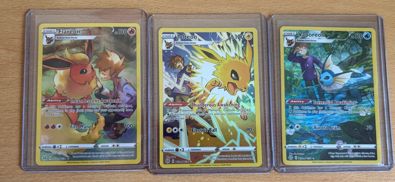 Pokémon Eeveelutions Flareon, Jolteon & Vaporeon ART Set, Ophalen of Verzenden, Zo goed als nieuw, Meerdere kaarten