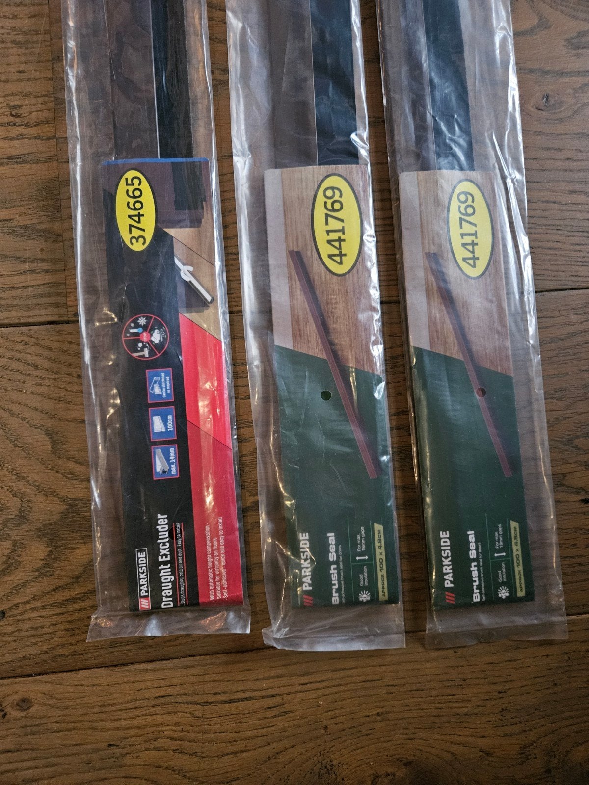 3 nieuwe bruine tochtstrip zelfklevend, Overige materialen, Nieuw, Minder dan 5 m², Ophalen