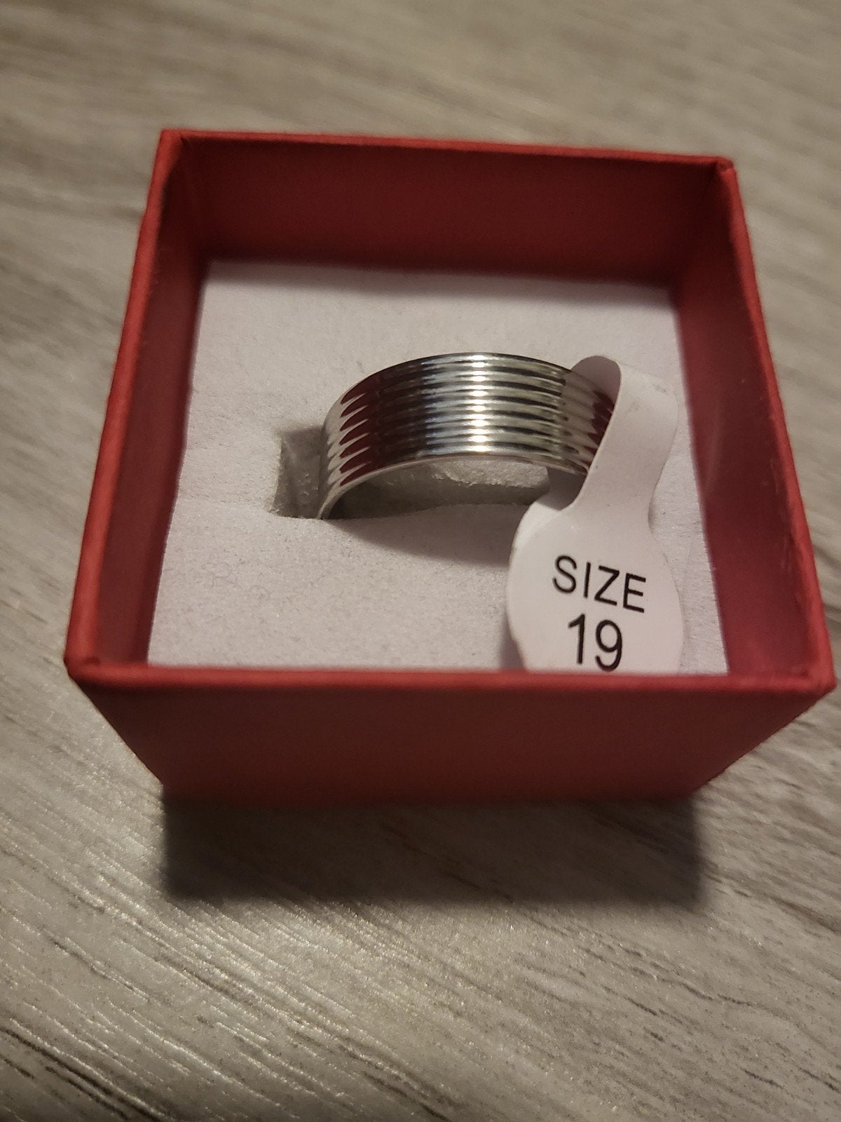 Nieuwe zilverkleurige ring, maat 19, IJzer of Staal, 19 tot 20, Nieuw, Ophalen of Verzenden