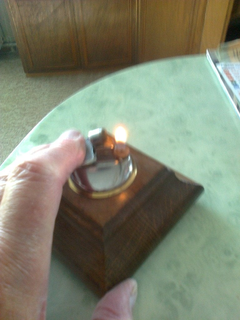 tafel aansteker gas v, Ophalen of Verzenden, Sigarenbandjes