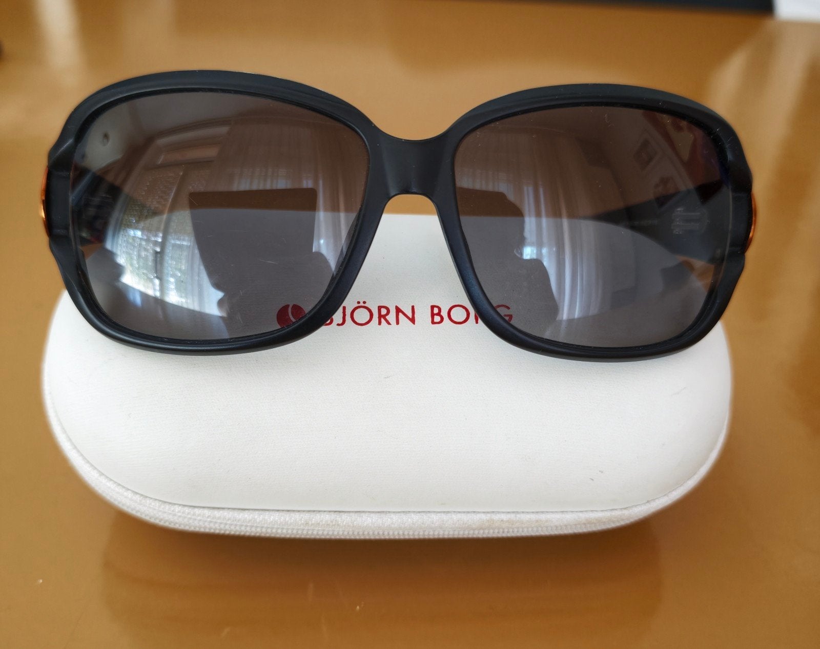 Björn Borg Zonnebril met etui - Zo goed als nieuw, Ophalen of Verzenden