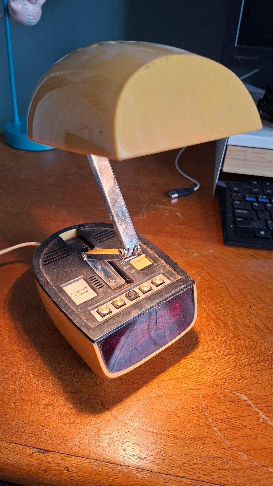 Vintage Timco tafellamp met klok - Jaren '70, Overige merken, Vintage, Ophalen of Verzenden, Geel