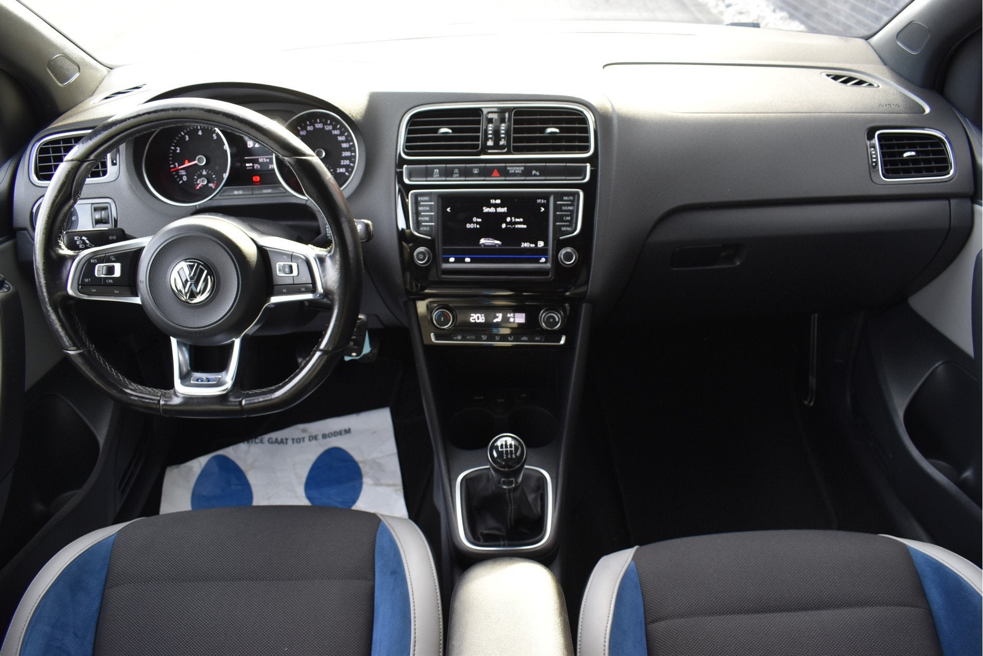 Volkswagen Polo 1.4 TSI BlueGT 150pk! PDC, Carplay, Climate, Gebruikt, Euro 6, 4 cilinders, 150 pk