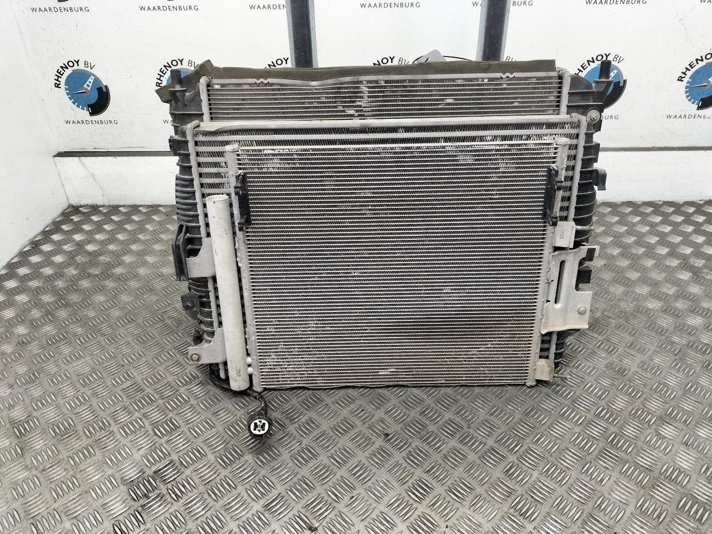 LANDROVER DISCOVERY SPORT L550 DISCOVERY SPORT KOELERPAKKET, Ophalen of Verzenden, Gebruikt, Stiba lid