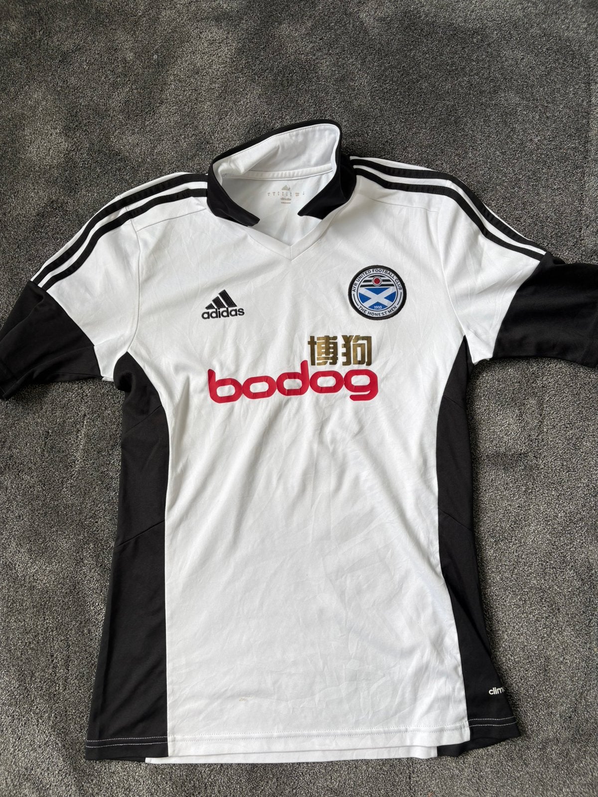 Adidas voetbalshirt, Maat S, Ophalen of Verzenden, Zo goed als nieuw, Shirt