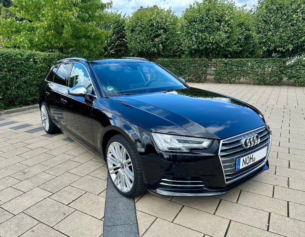 Audi A4 - 2.0 TDI 140kW S tronic sport Avant sport, Stof, A4, Zwart, Diesel