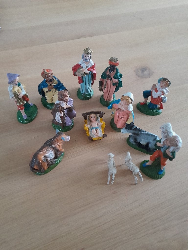 Beeldjes Kerstmis, Diversen, Kerst, Ophalen of Verzenden, Zo goed als nieuw
