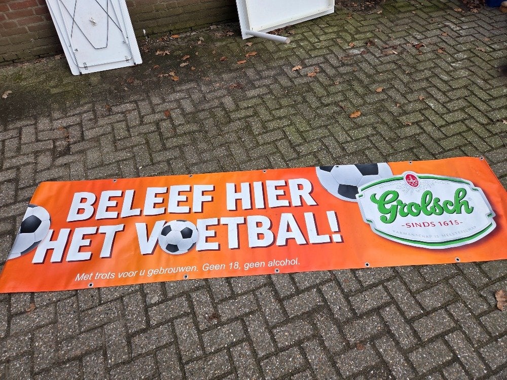 banner grolsch beleef voetbal, Verzamelen, Merken en Reclamevoorwerpen, Ophalen of Verzenden, 'T Olde Gre-j, Info@toldegrej.nl