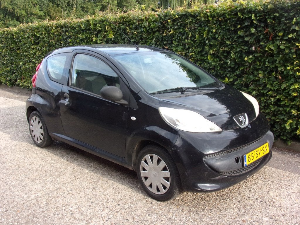 Peugeot 107 1.0-12V XR NWE APK LEES TEKST, Voorwielaandrijving, Airbags, Gebruikt, 765 kg