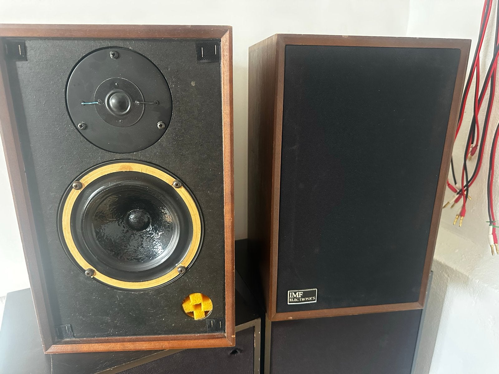 IMF Electronics Compact II Boekenplank Luidsprekers, Audio, Tv en Foto, Gebruikt, Minder dan 60 watt, Boekenplank luidspreker