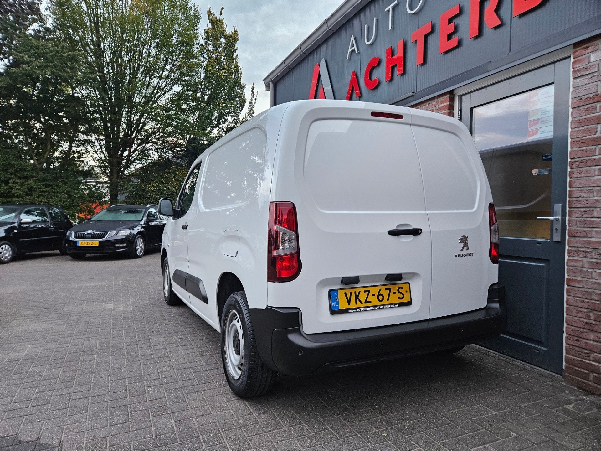 Peugeot Partner 1.5 BlueHDI Premium Airco! Cruise Control! C, Auto's, Voorwielaandrijving, Gebruikt, 4 cilinders, Wit
