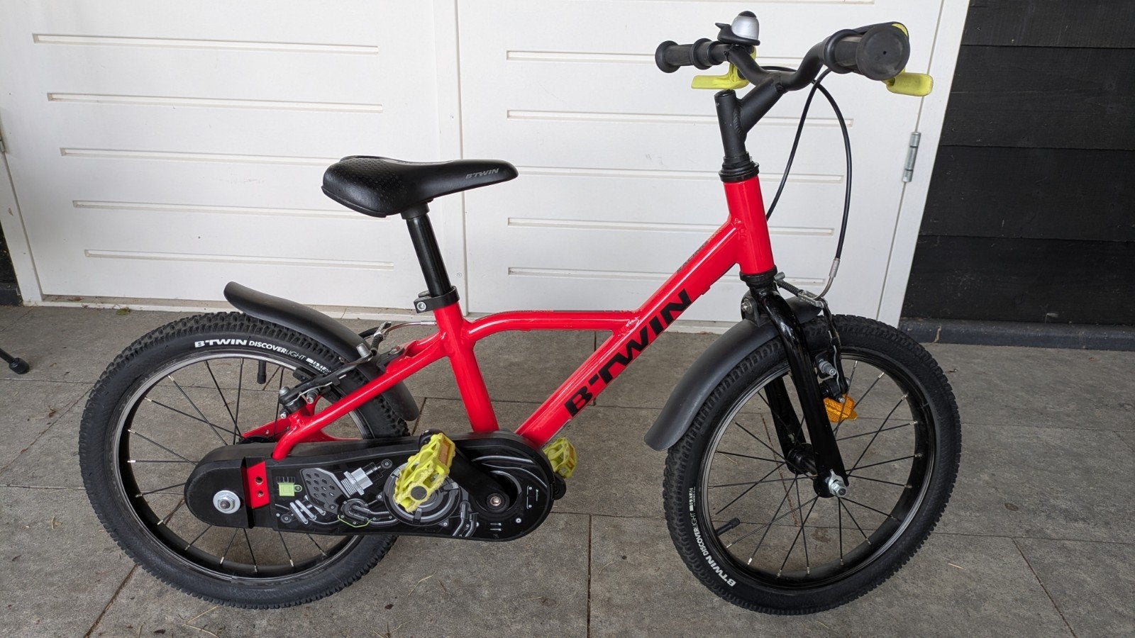 B'Twin Racing 900 Kinderfiets 16 inch Rood, Fietsen en Brommers, Fietsen | Kinderfietsjes, Ophalen, Velgrem, B'Twin, 16 tot 20 inch
