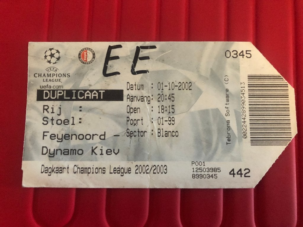 ⚽ Ticket CL Feyenoord - Dynamo Kiev 2002/2003 ⚽, Verzenden, Zo goed als nieuw, Feyenoord, Overige typen