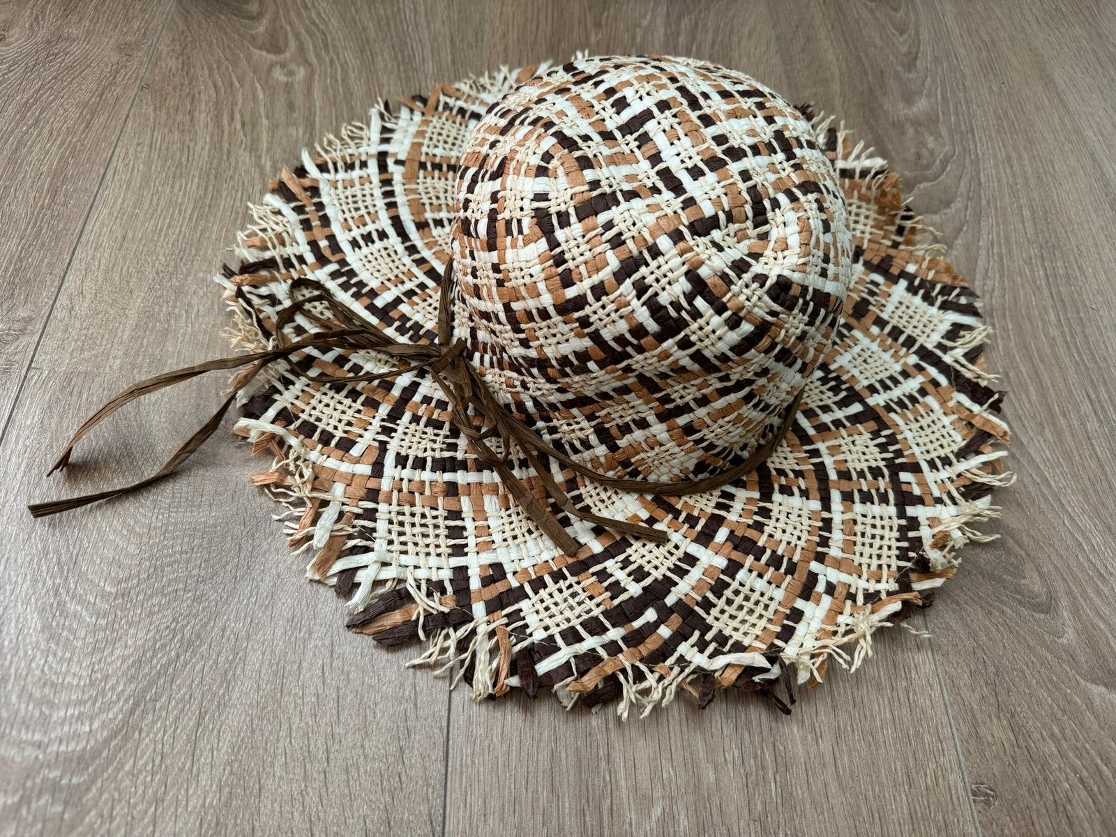 Zomerse dames hoed flexibel stro hoed 57 cm, Kleding | Dames, Hoeden en Petten, Ophalen of Verzenden, Gedragen, 56 of 57 cm (M, 7 of 7⅛ inch)