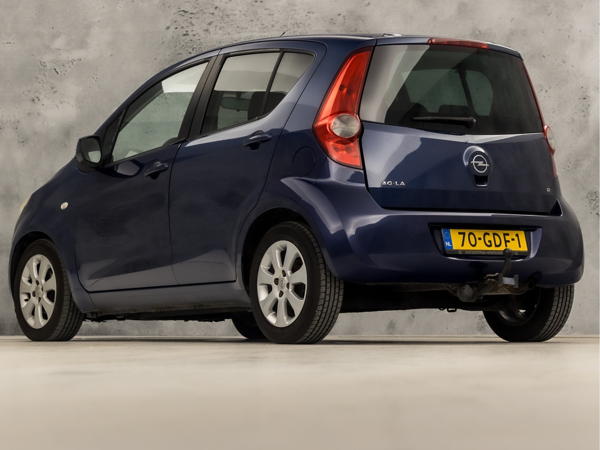 Opel Agila 1.2 Sport (AIRCO, ELEK RAMEN, SPORTSTOELEN, GETIN, Voorwielaandrijving, 4 cilinders, 965 kg, Blauw