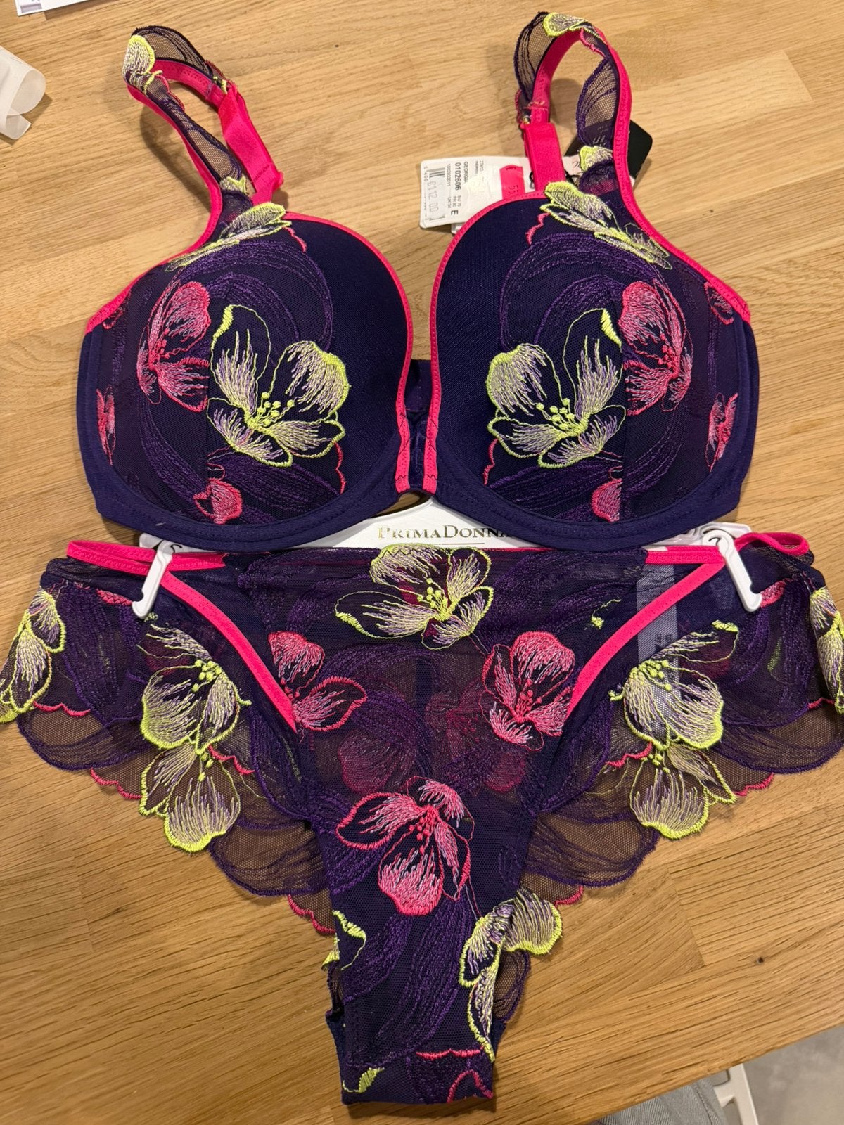 Marie Jo bh 75E slip 38 NIEUW!! Bh nu €55, Ophalen of Verzenden, BH