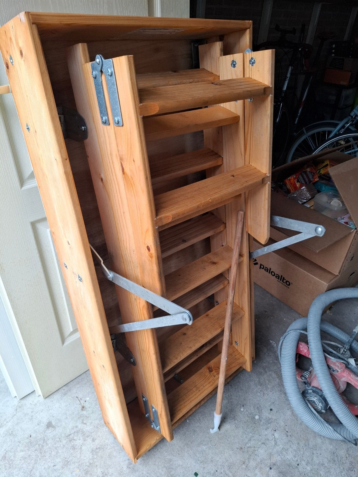 Houten vlizotrap, Doe-het-zelf en Verbouw, Ladders en Trappen, Ophalen, Gebruikt, Trap, Opvouwbaar of Inschuifbaar