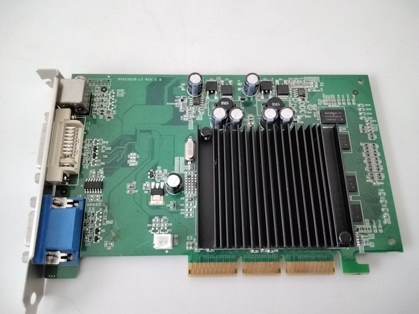 AGP 8x Videokaart met Nvidia GeForce 6200 grafische chip, Ophalen of Verzenden