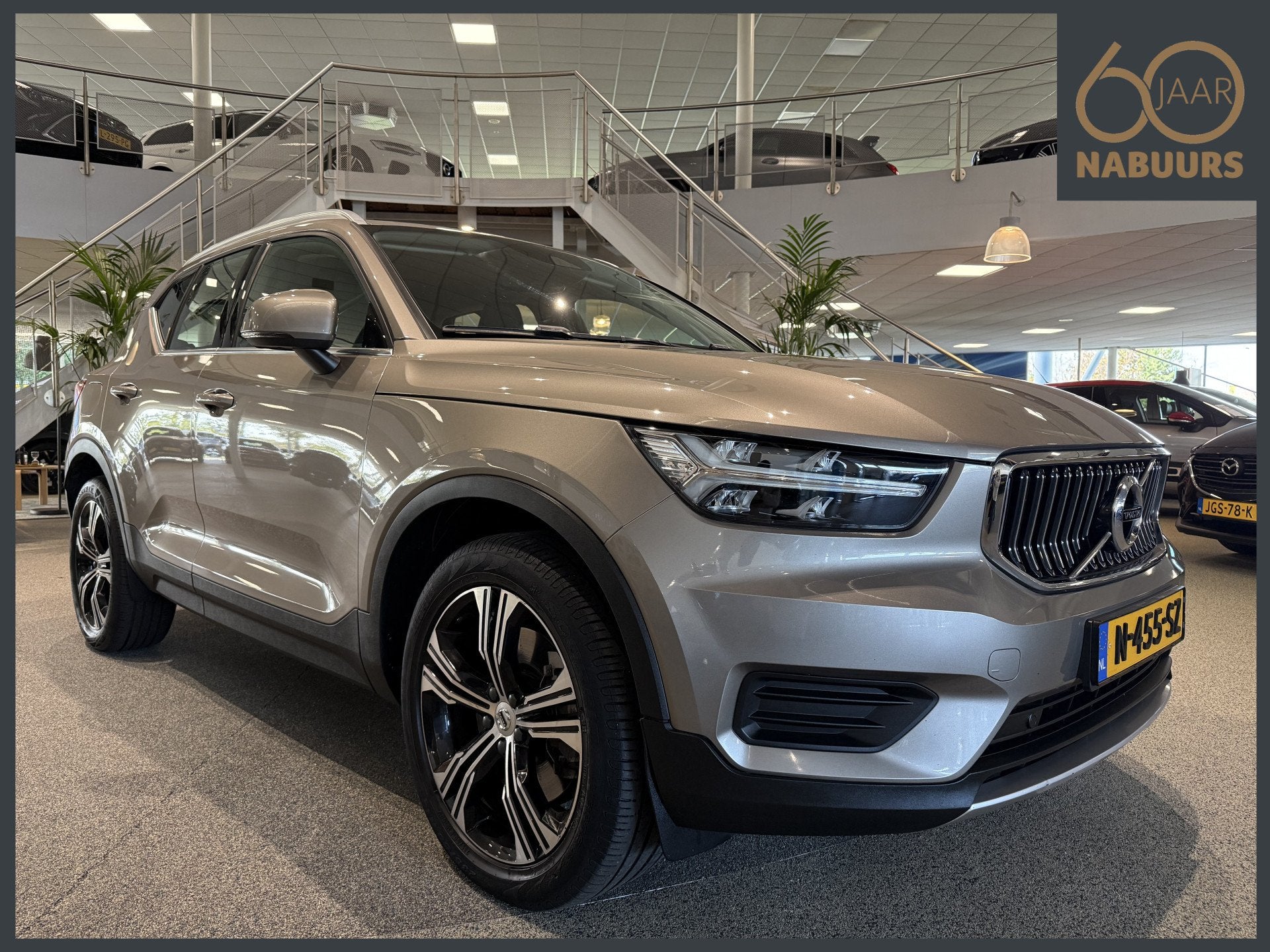 Volvo XC40 1.5 T4 Recharge Inscription Expr NL auto, Keyless, Auto's, Volvo, 12 maanden, Stof, Euro 6, Automatische klimaatregeling
